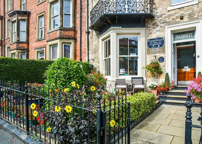 Pannett House Bed & Breakfast, Beautiful Victorian Residence